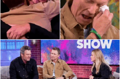 Blake Shelton & Kelly Clarkson Cry After Craig Morgan Sings ‘The Father, My Son, And The Holy Ghost’